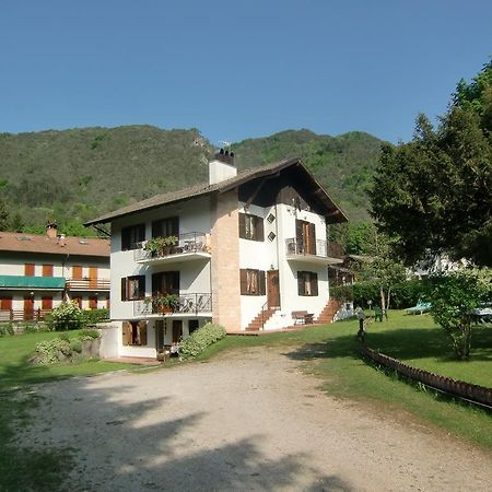 Casa Piva Apartman Val Maria-Pur Kültér fotó